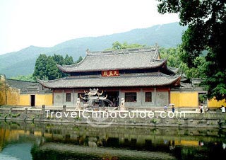 The Tianwang Hall (Tianwang Dian) in Ningbo